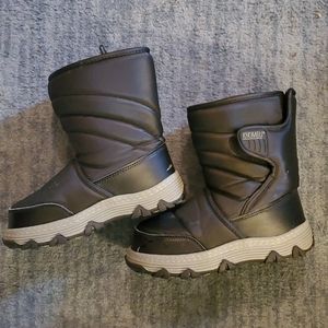 Khombu snow boots